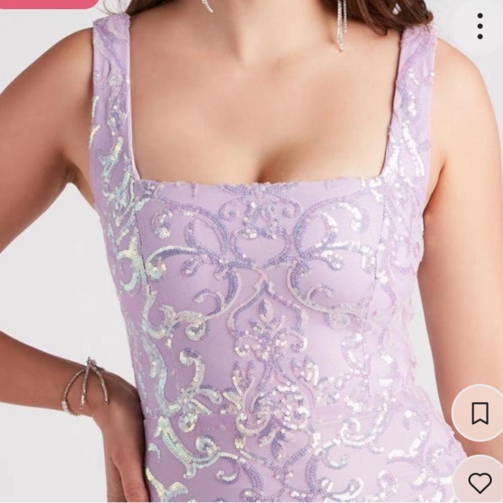 Elegant Lavender Evening Gown - Picture 2 of 4